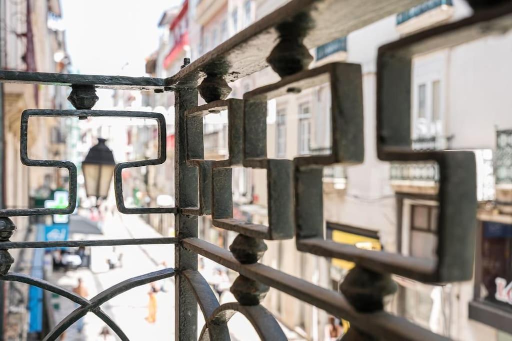 A Charming Stay Near Paco Das Escolas Коїмбра Екстер'єр фото
